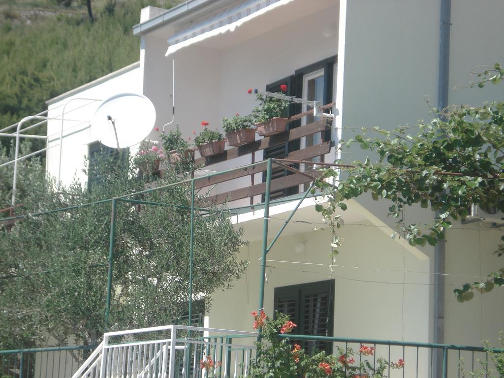 Apartments Smiljana Omiš Εξωτερικό φωτογραφία