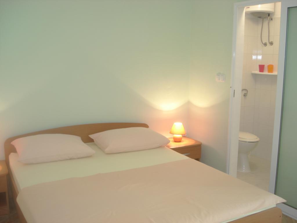 Apartments Smiljana Omiš Εξωτερικό φωτογραφία
