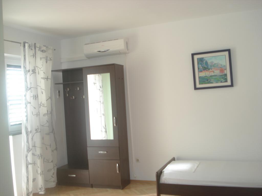 Apartments Smiljana Omiš Εξωτερικό φωτογραφία