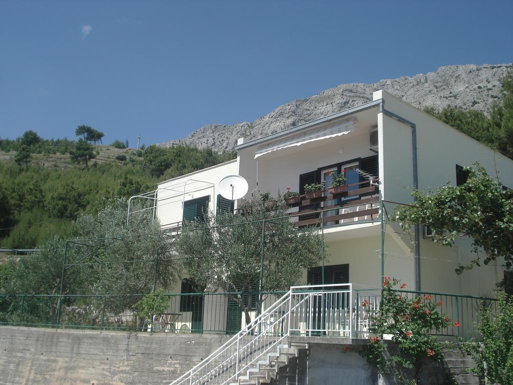 Apartments Smiljana Omiš Εξωτερικό φωτογραφία