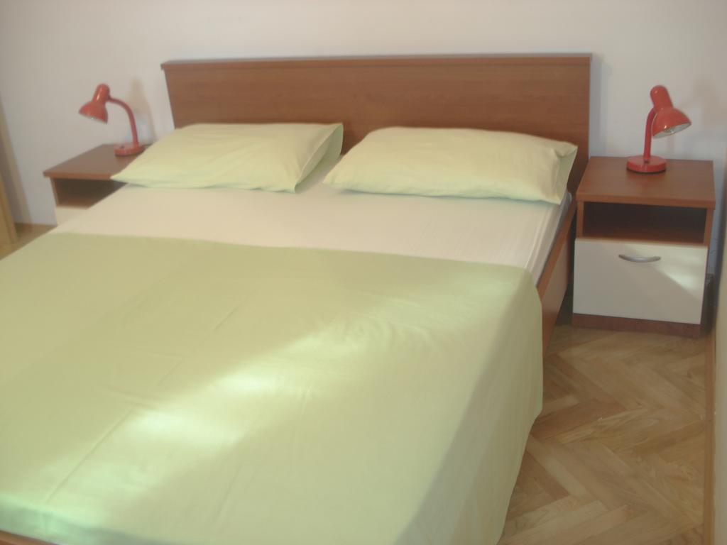 Apartments Smiljana Omiš Εξωτερικό φωτογραφία